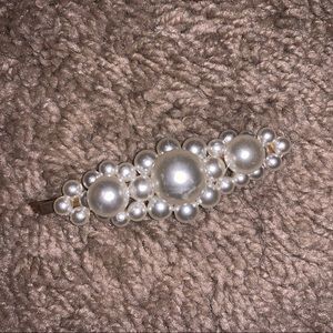 Faux Pearl Hair Clip
